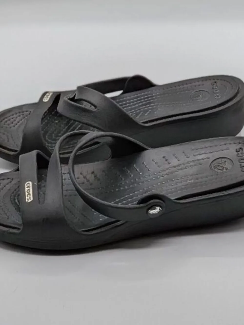 CROCS women size